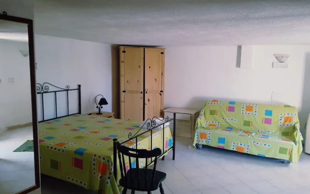 Beach Front Studio Apartment Tonnarella