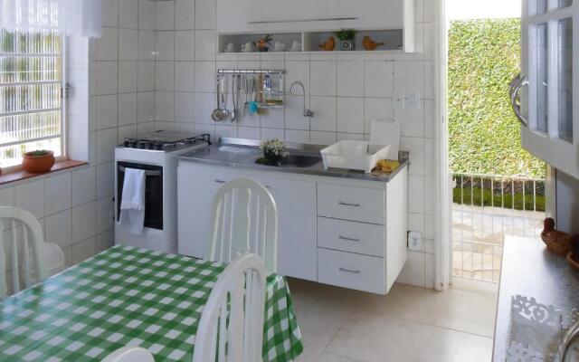 Casa com 2 Quartos em Serra Negra