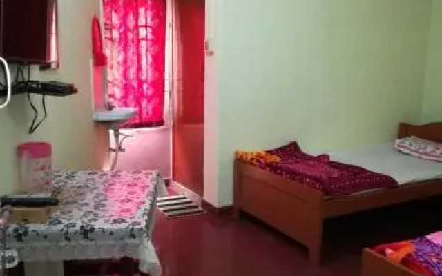 Hotel Milan Sree
