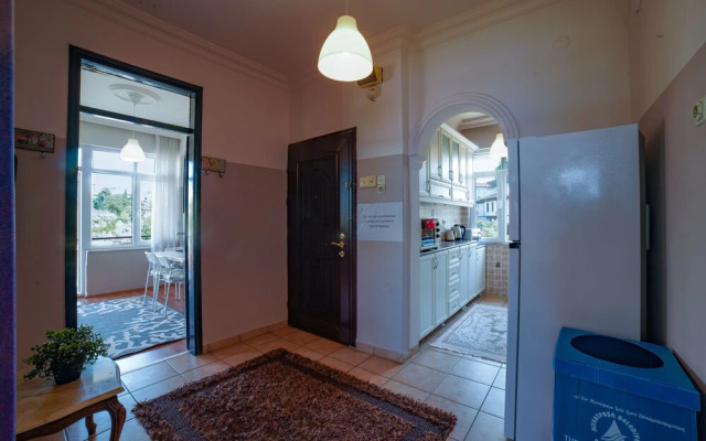 Nazende_beautiful Sea View Flat in Lovely Old Town