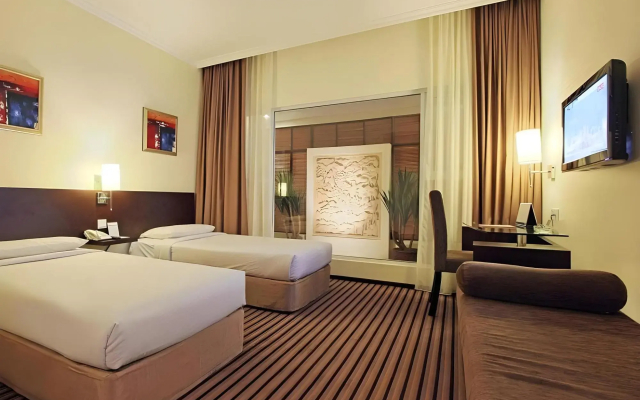 Harmoni One Convention Hotel & Service Apartments