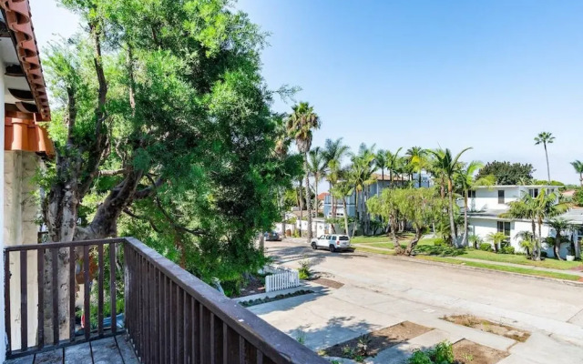 The Rosemont II - La Jolla Luxury