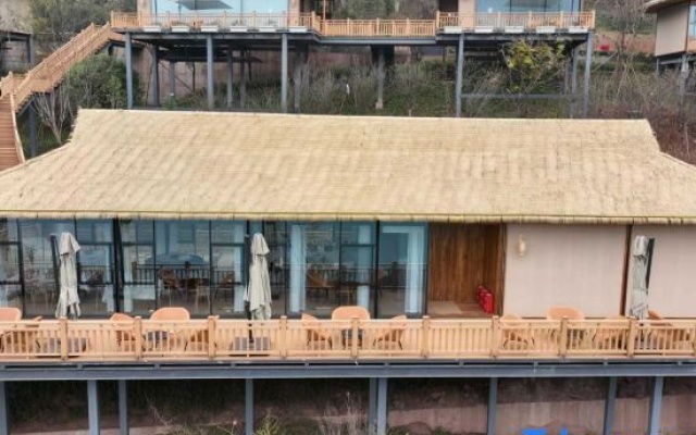 Middle Mountain Hotel – Exterior – Zhaotong