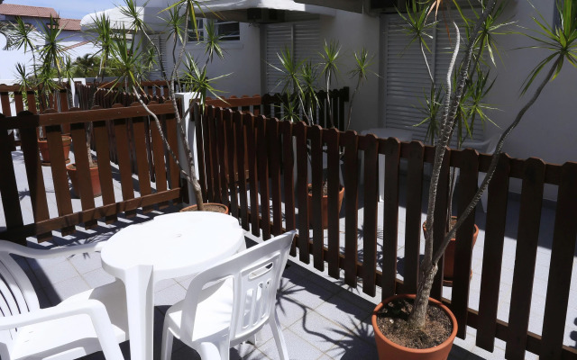 Canasbeach Hotel