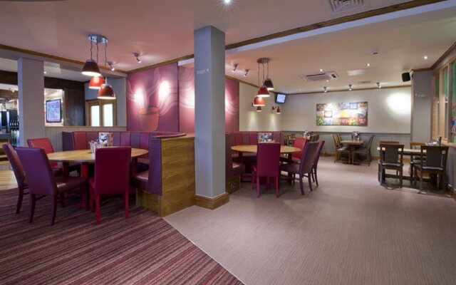 Premier Inn Sheffield/Barnsley (M1 Jct36)