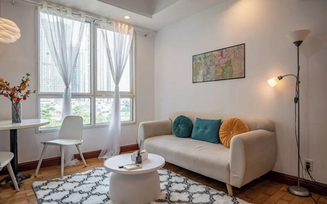 THE MANOR Premier Residence