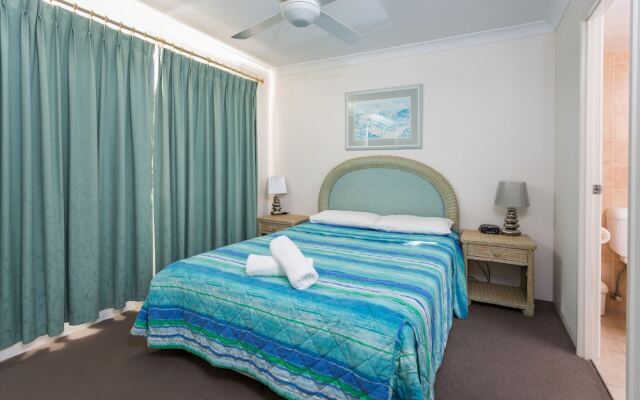 Burleigh Point Holiday Apartments