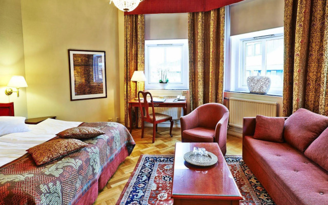 Hotel Royal