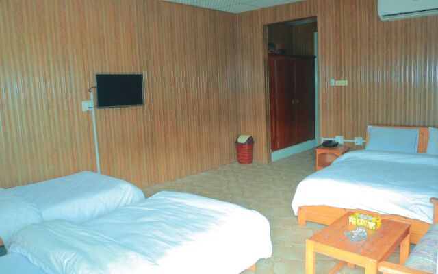 Samsons Inn Malam Jabba