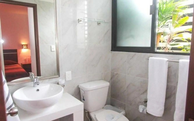 Hotel Los Girasoles Cancun