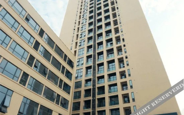 Yaduo Max · Hotel (Guangzhou Panyu Huijiang Subway Station Branch)