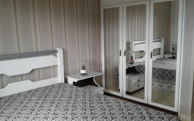 202 Apartamento com vista em Bombas
