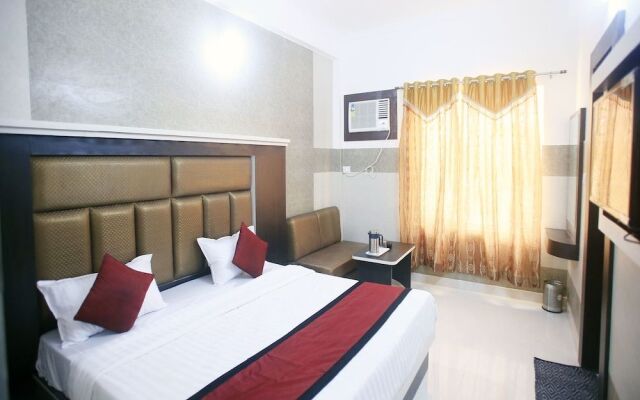 Oyo 17006 Hotel Girnar