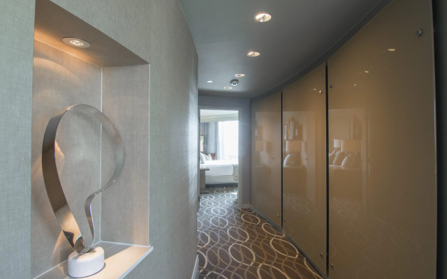 Omni Dallas Hotel