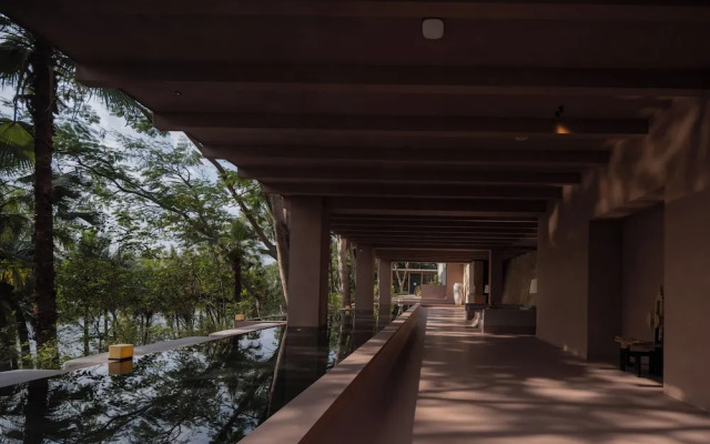 Anlai Rainforest Luxury Resort