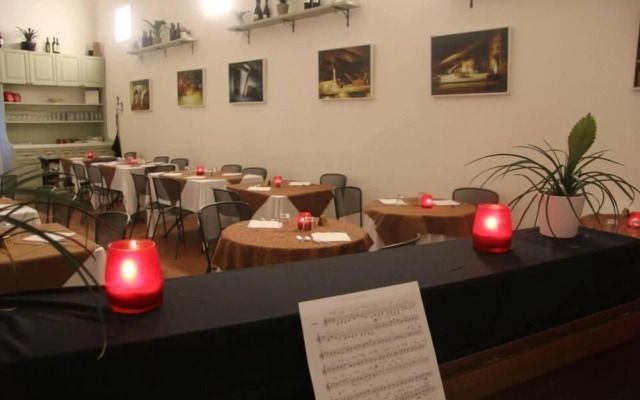 Student's Hostel della Ghiara