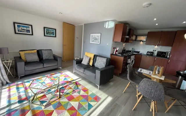 Clyde Waterfront Apartments