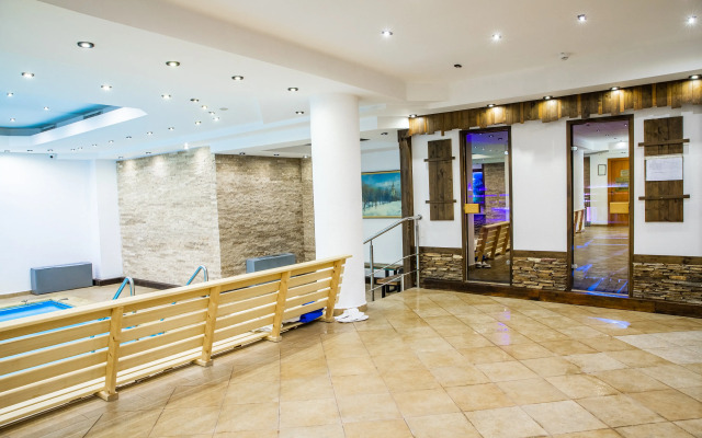 Hotel Carpathia