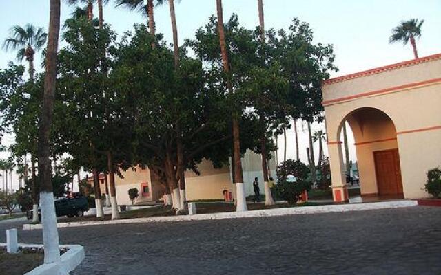 Desert Inn Loreto