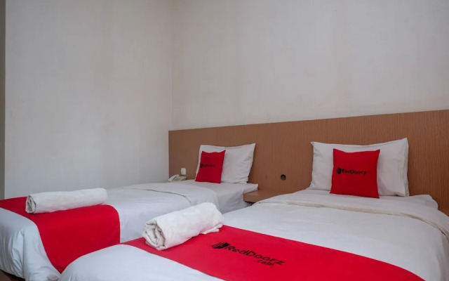 Reddoorz Plus @ Pengayoman Panakkukang