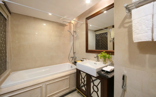 Rex Hanoi Hotel