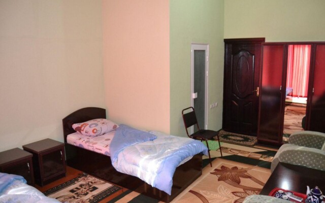 Yetuk Kelajak Guest House