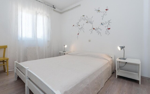 Beautiful Home in Jezera With Wifi and 1 Bedrooms