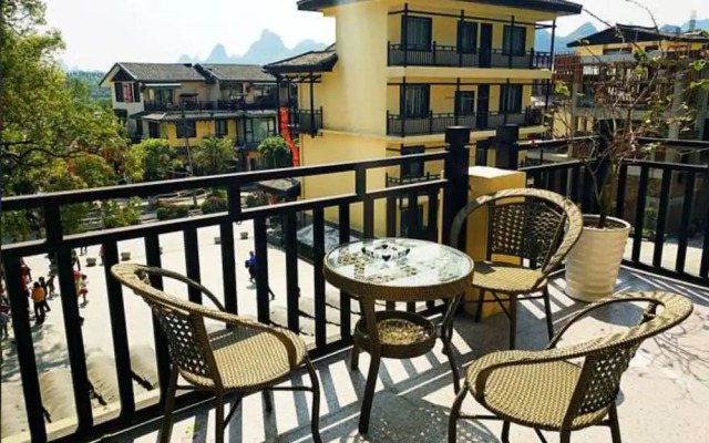 FangLian Lake Holiday Resort