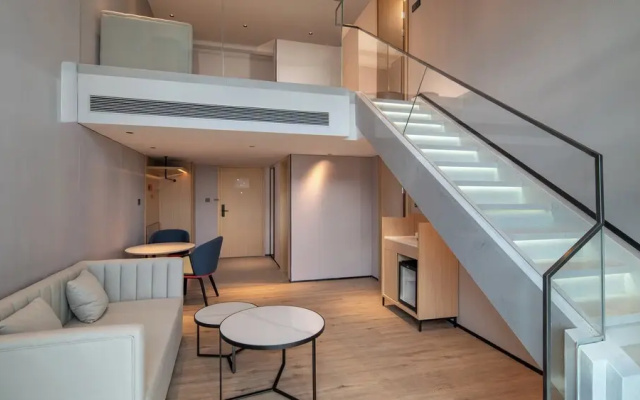 Holiday Inn Express Haikou Intl Duty Free City by IHG