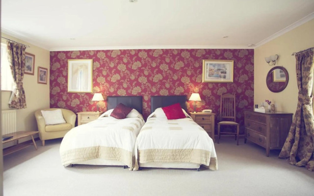 The Coach House Crookham