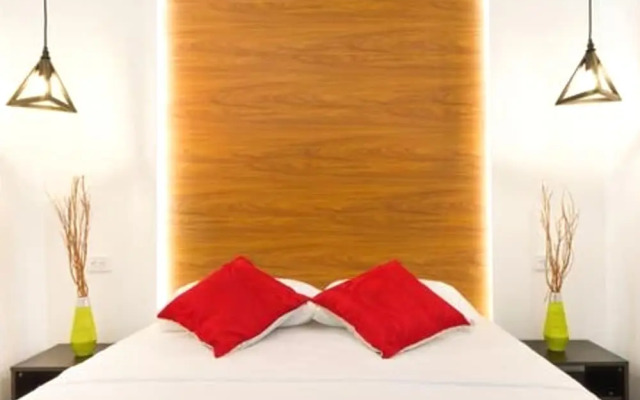 Apartment Lleras with Hot Tub