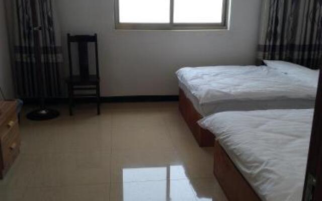 Fuxian Lake Delin Guesthouse