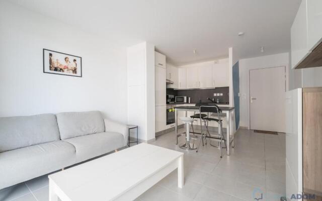 Bel appartement pour 2 à deux pas de la mer