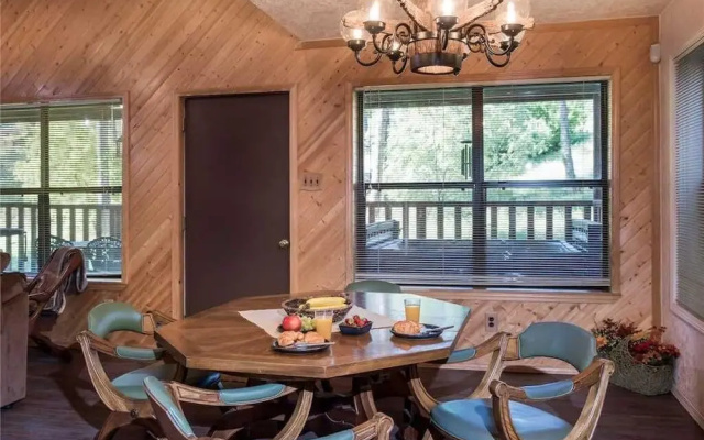 Sleepy Hollow on the River by Ruidoso Vacation Rentals