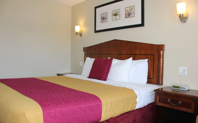 Nights Inn Owen Sound