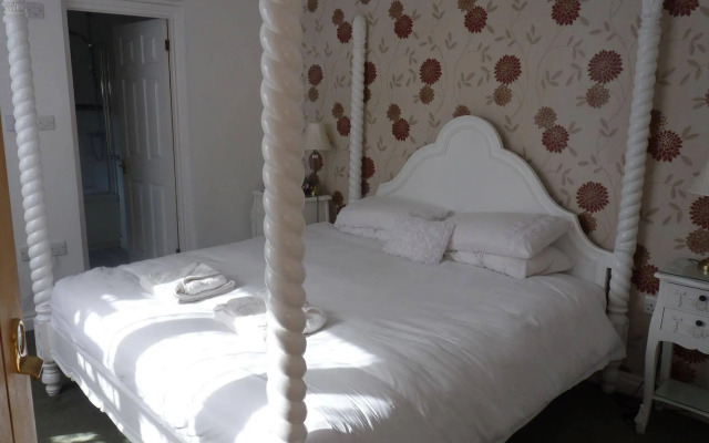 Newport Quay Bed and Breakfast