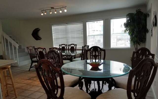 Guylande Pass by Meyer Vacation Rentals