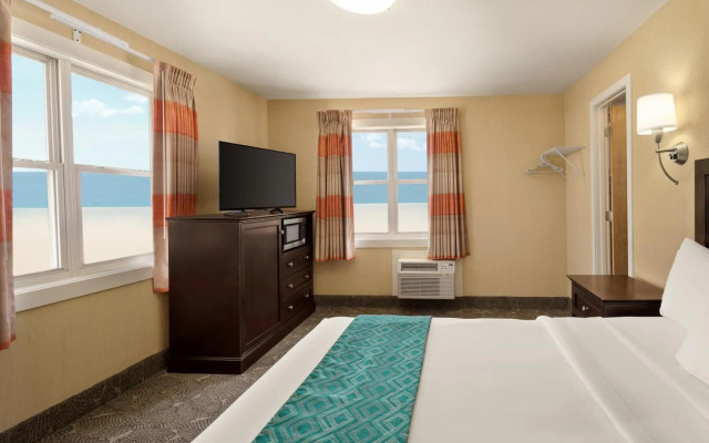 Plim Plaza Hotel