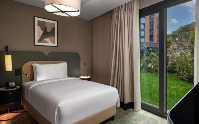 Mövenpick Living Istanbul Saklivadi