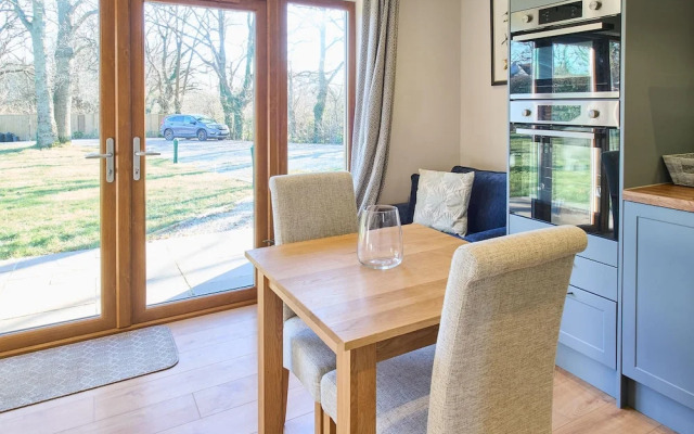 Host Stay Cobnut Barn