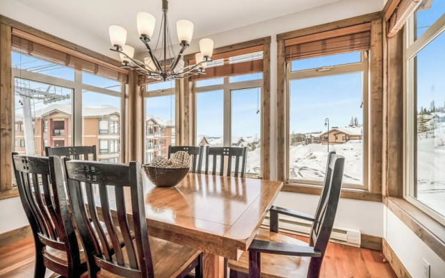 Southpoint 25 Two Bdrm Ski In Out HotTub