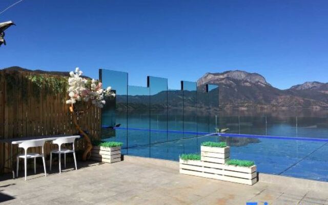 Yuehu Boutique Hotel