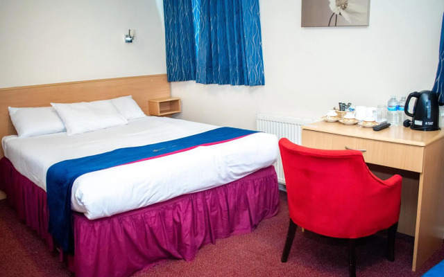 Royal Square Hotel - BHX & NEC
