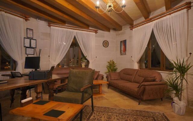 Cappadocia Secret Hill Cave Suites