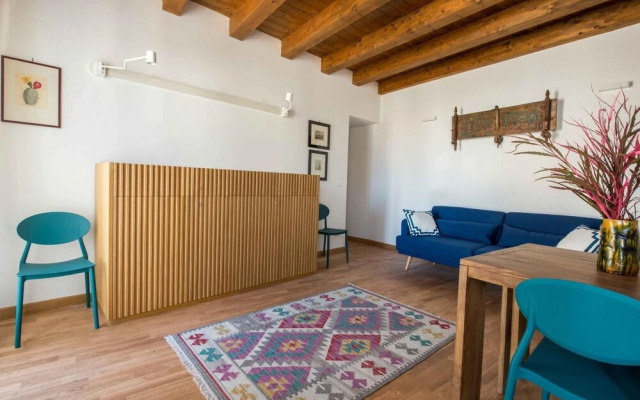 Cassaro Apartment con Terrazza by Wonderful Italy