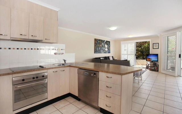 Unit 3 'On the Park', Coolum Beach