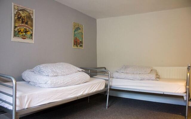 The Grapevine Seafront - Hostel