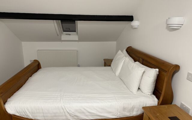 The Radnorshire Arms Hotel