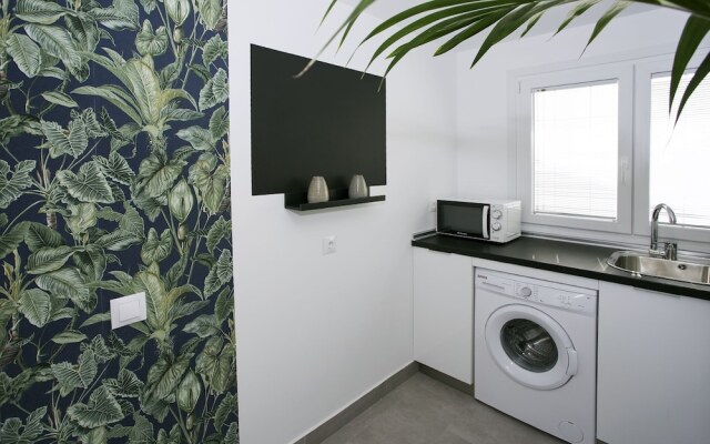 Mango & Tropical Apartment