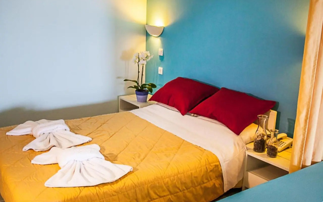 Nautilus Dome Suites & Apartments